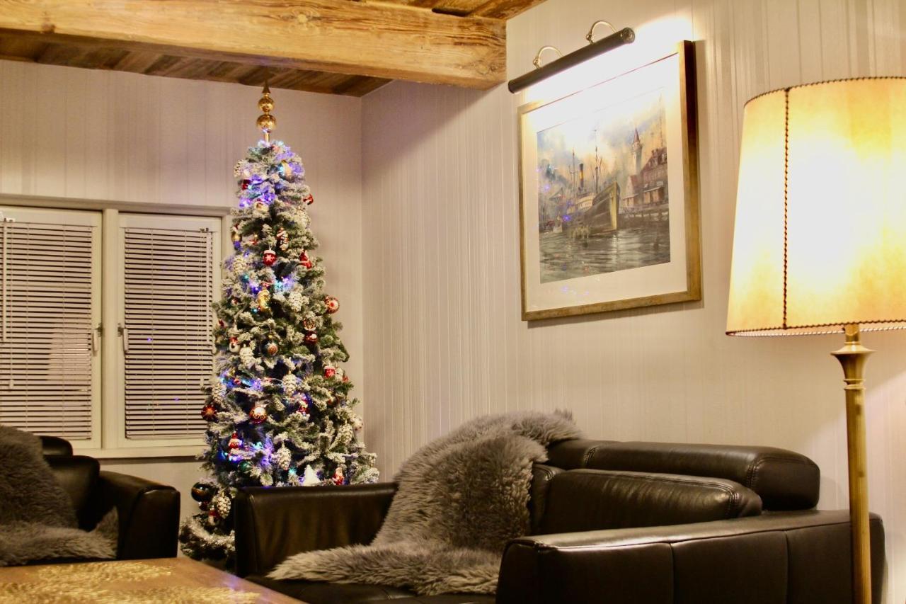 Heritage House Nida With 2 Bedrooms & Free Parking Extérieur photo