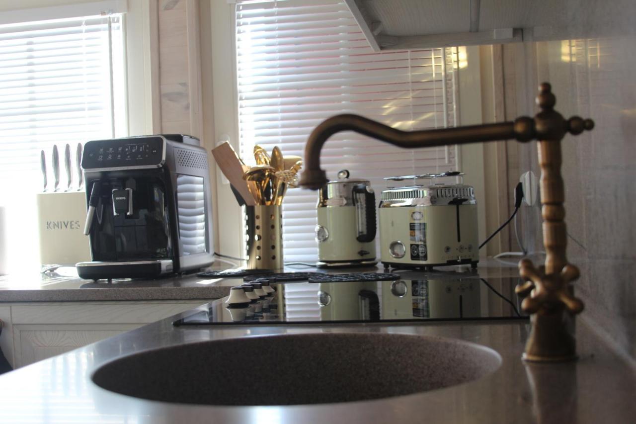 Heritage House Nida With 2 Bedrooms & Free Parking Extérieur photo